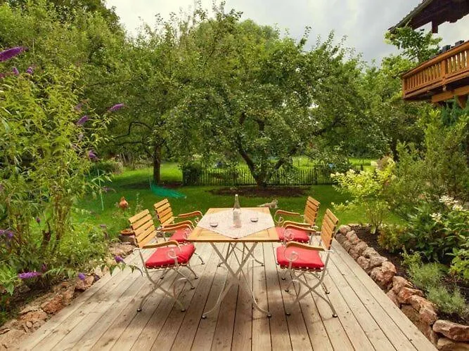 Holiday Apartment In Gaertnergassl Übersee
